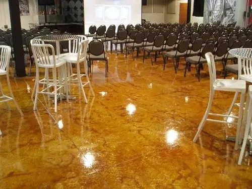 琥珀地板怎么樣？琥珀漆施工視頻